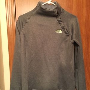 Unique north face sweater